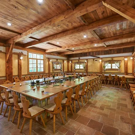 Otel Eko Hisa-eco House Na Razpotju Solčava