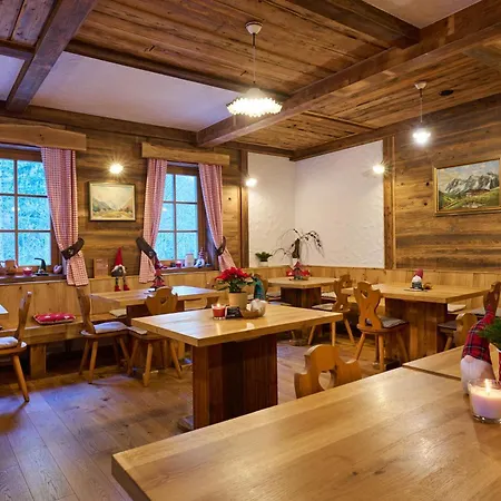 Hotel Eko Hisa-eco House Na Razpotju Solčava