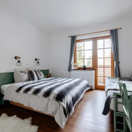 Eko Hisa-eco House Na Razpotju Hotell Solčava