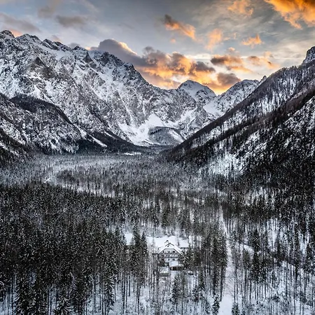 Eko Hisa-eco House Na Razpotju