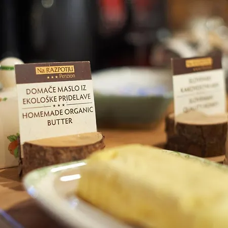 Eko Hisa-eco House Na Razpotju 3*