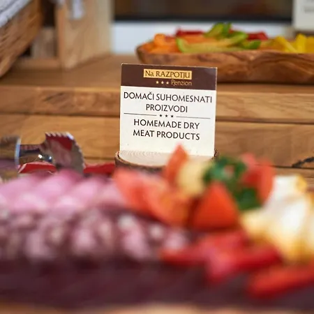 Eko Hisa-eco House Na Razpotju 3* Solčava