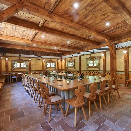 Eko Hisa-eco House Na Razpotju 3* Solčava