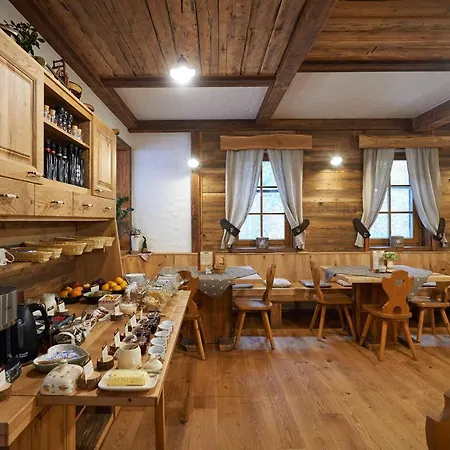 Eko Hisa-eco House Na Razpotju 3*