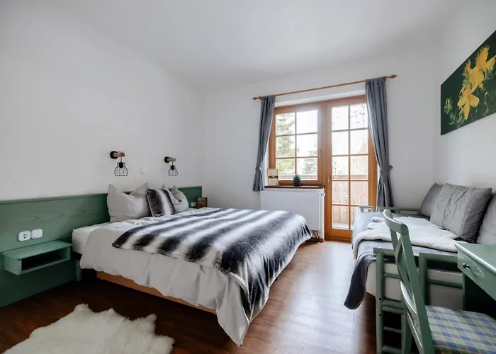 Eko Hisa-eco House Na Razpotju Hotel Solcava